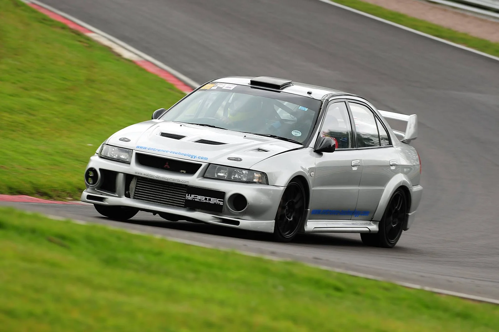 Wabtec Developments Mitsubishi Evo on track at Oulton Park