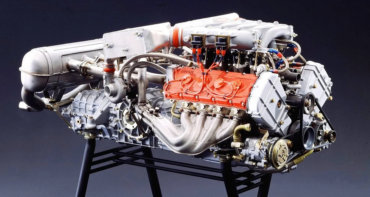 Ferrari F40 engine