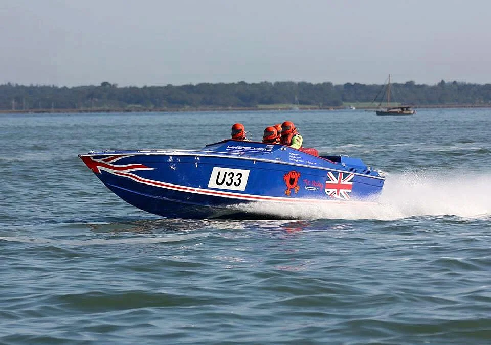 Offshore powerboat at speed